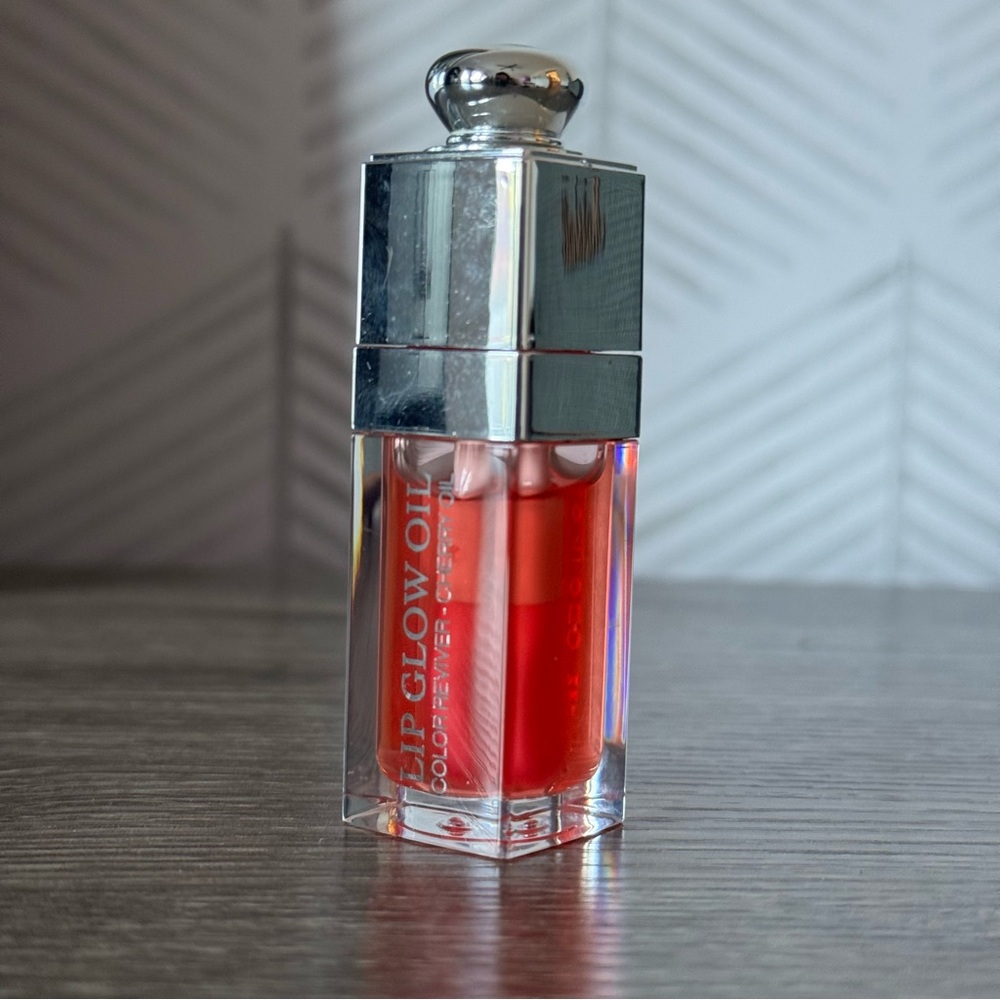 Dior Addict Lip Glow Oil in Poppy Coral